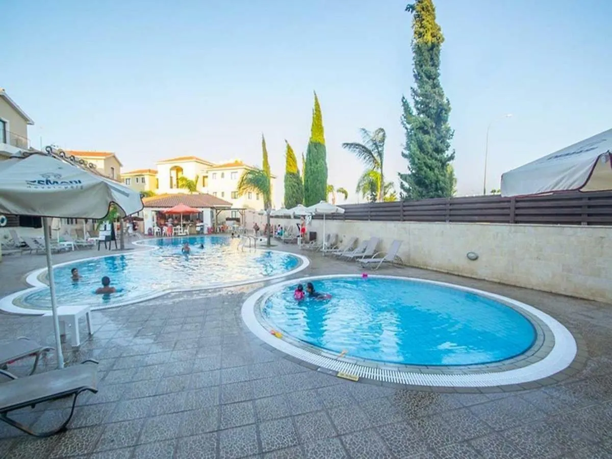 Kyklades Complex 3 Bedroom Apartment Protaras